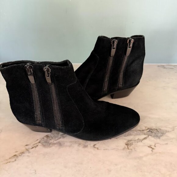 Via Spiga Black Suede Boots Ankle Boots, Size 10 M - Picture 3 of 5